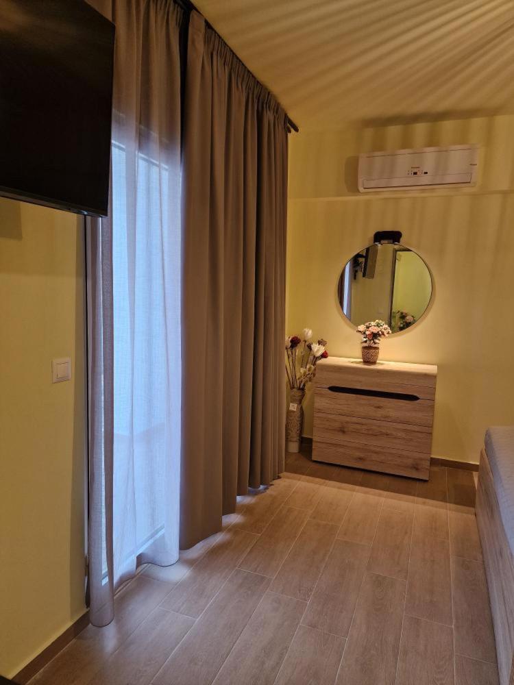 Solymar Prive Apartamento Archangelos  Exterior foto